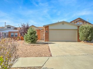5021 Calle De Carino NE, Albuquerque, NM 87111