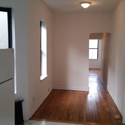 3rd image of 170 W 109th St APT 5W