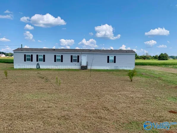 201 Carr Dr, Madison, AL 35756