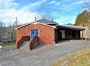 870 Walton Rd, Christiansburg, VA 24073