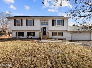 196 Stacey Rd, Coxsackie, NY 12051