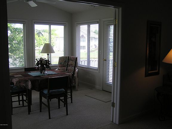 4th image of 1763 Laramy Ln #0