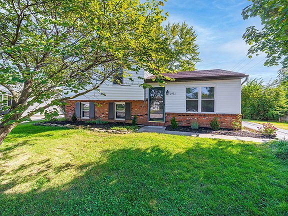 2nd image of 2452 Cedar Creek Dr