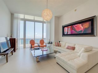 15901 Collins Ave #PENTHOUSE 4303, North Miami Beach, FL 33160