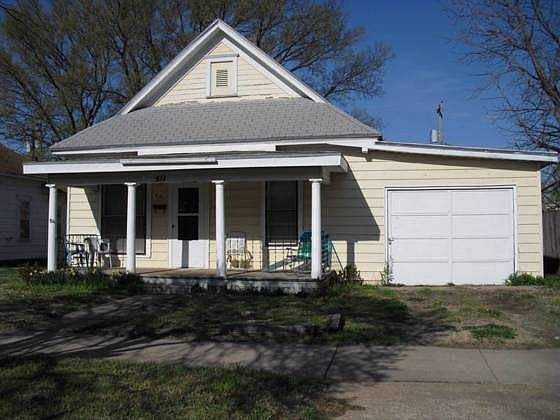 1st image of 511 N 13th St