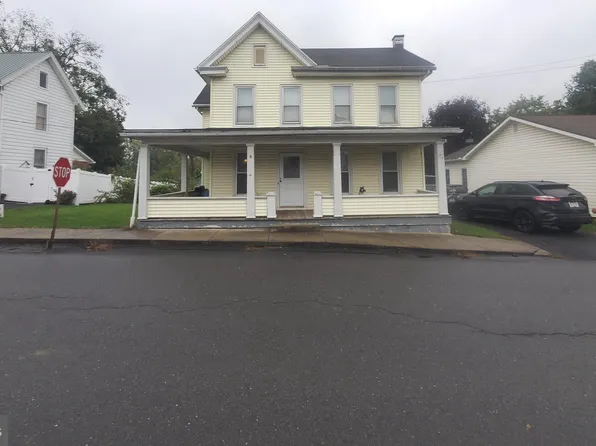72 N Mill St, Thompsontown, PA 17094