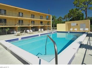 826 Wiggins Pass Rd APT 203, Naples, FL 34110