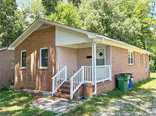 335 Leonard Rd, Mount Airy, NC 27030