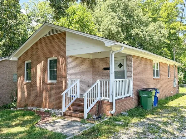 335 Leonard Rd, Mount Airy, NC 27030