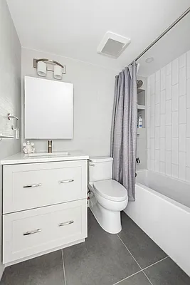 Rented by Compass | media 7