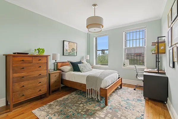 Sold by Compass | media 22