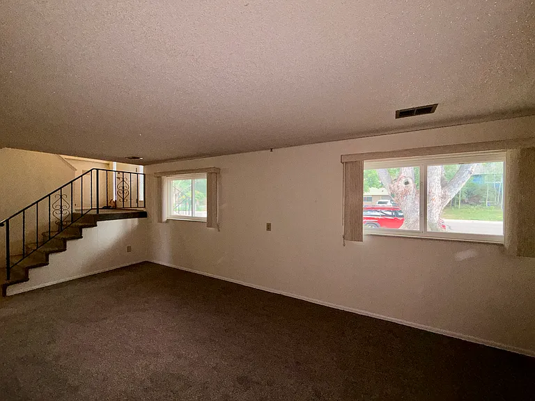 1408 Brookfield Dr — Photo 18