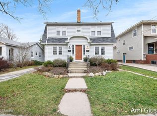 536 Lovett Ave SE, East Grand Rapids, MI 49506