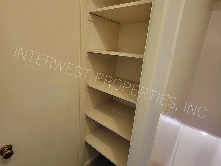 7924 SE Woodstock Blvd — Photo 13
