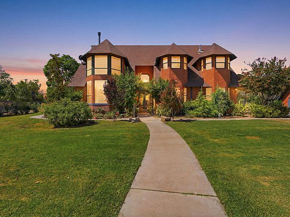 2nd image of 31061 Palm Drive