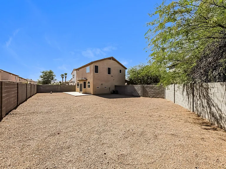 2409 S 90th Gln — Photo 15