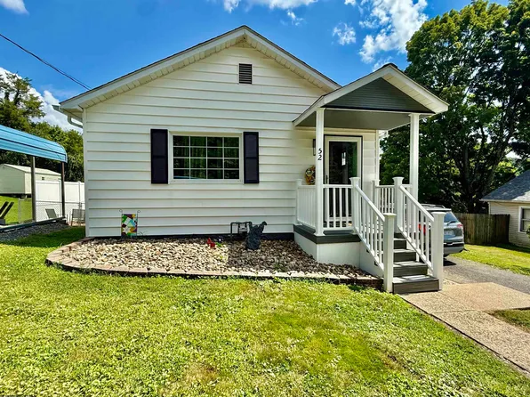 52 4th St, Carolina, WV 26563