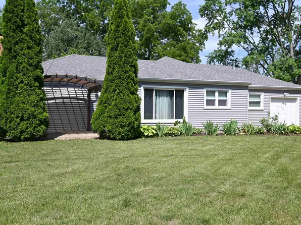 110 Berkner Ave, Metamora, IL 61548