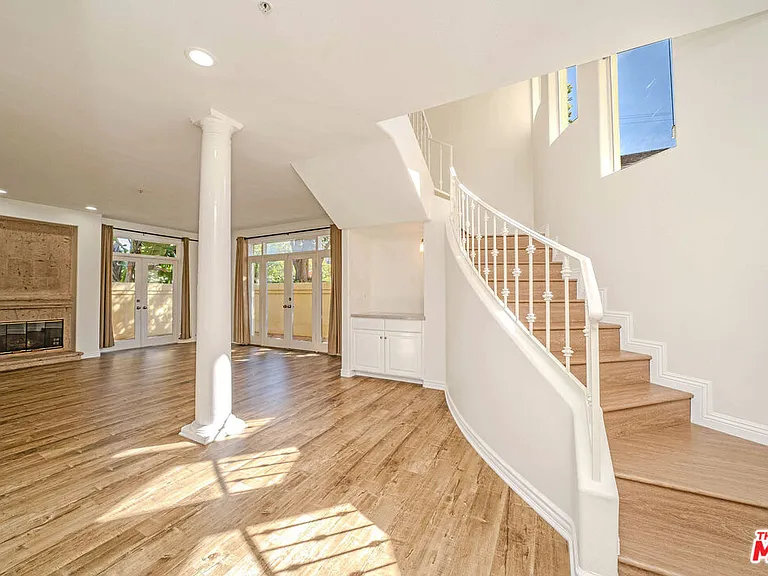 2311 Schader Dr #101 — Photo 3