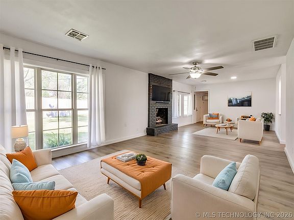 5th image of 5709 S 66th East Ave