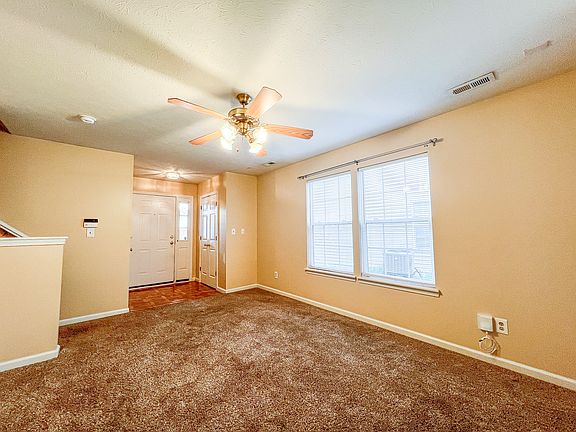 4th image of 10833 Cedar Pine Dr
