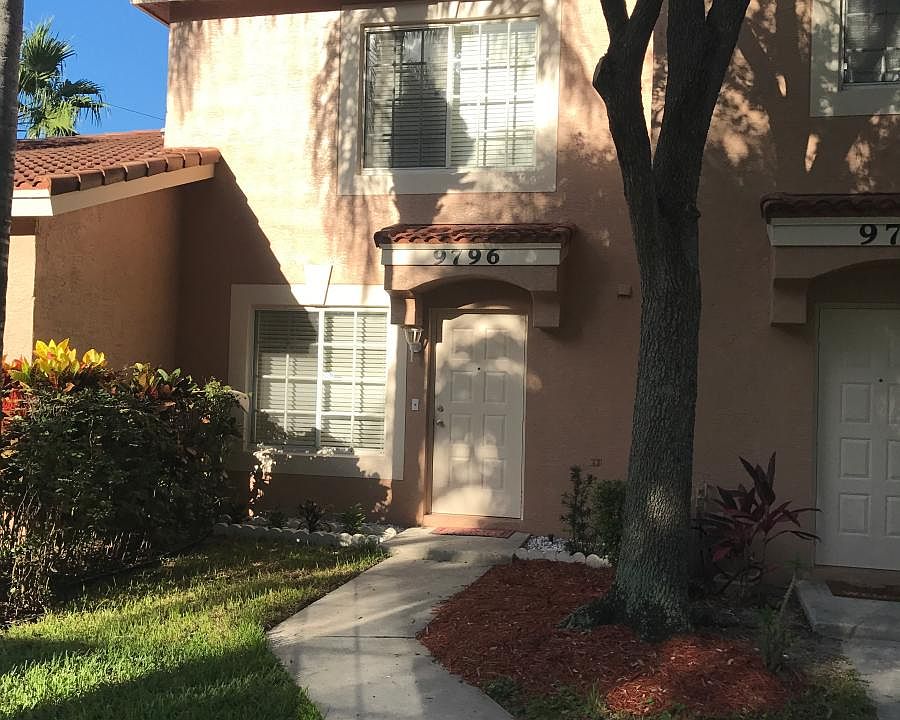 1st image of 9796 Kamena Cir