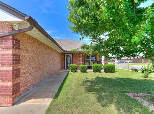 8537 N Phillips Ave, Oklahoma City, OK 73114