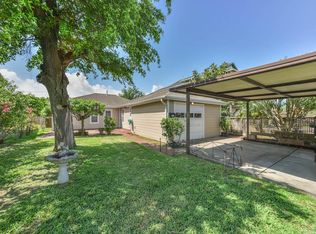 5719 Stewart Ave, Galveston, TX 77551
