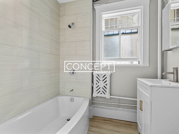 4th image of 10 Agassiz St #3B