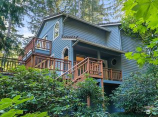 6943 Foothill Dr SW, Olympia, WA 98512