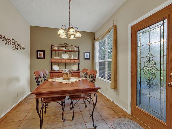 5th image of 6661 Ruxton Ln