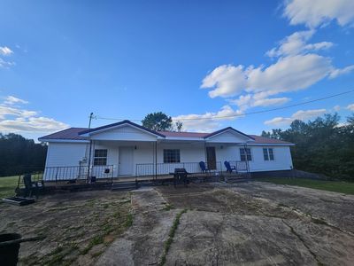 1285 Hebron Rd, Bruceton, TN, 38317
