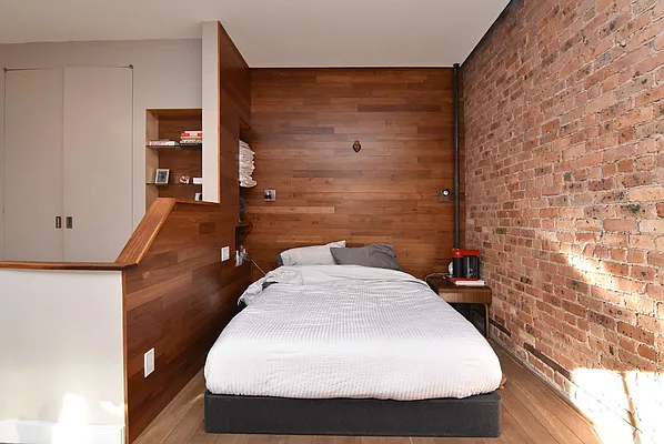 Rented by J Misrahi Realty Corp | media 18