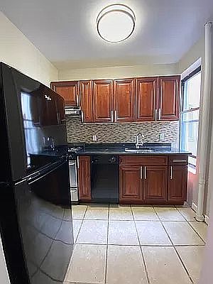 1st image of 318 E 78th St APT 24