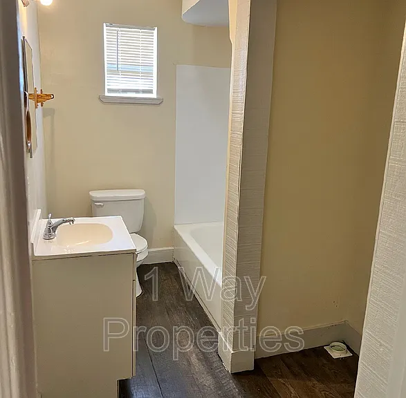 7409 4th St #B — Photo 3