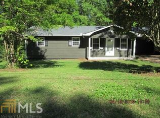 122 N Lake Dr, Lagrange, GA 30240