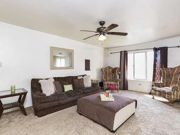 2nd image of 806 Sandra Dr APT 3B