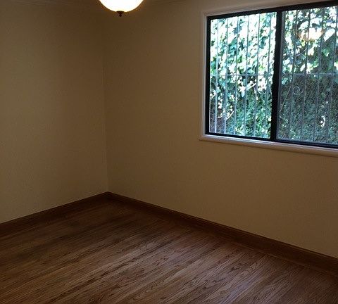 2nd image of 360 Castro St APT 1