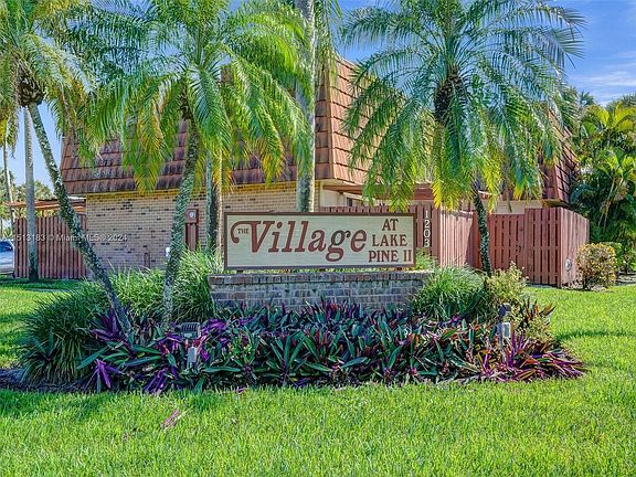 3rd image of 11920 SW 13th Ct #11920
