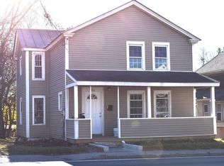 26 Woodstock Ave, Rutland, VT 05701