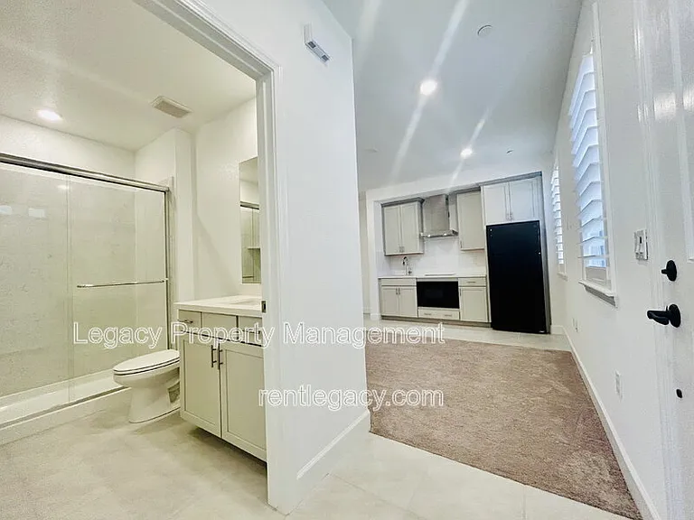 4098 Azul Way — Photo 4