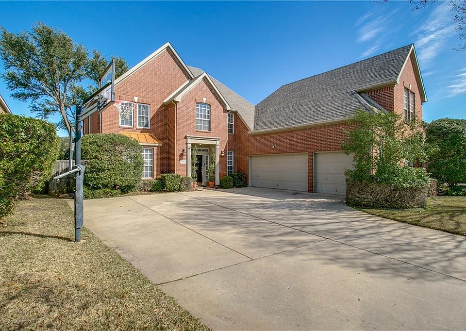 1st image of 912 Basilwood Dr
