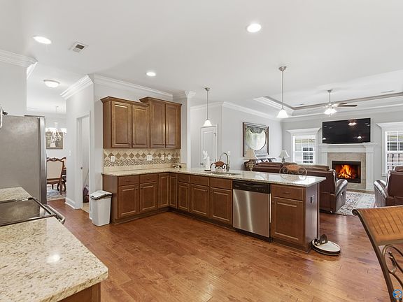 4th image of 58 Moore Farm Cir NW #58