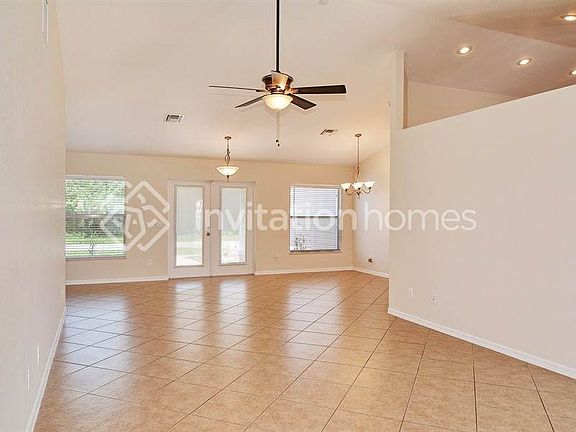 5th image of 3597 SW Ronald St