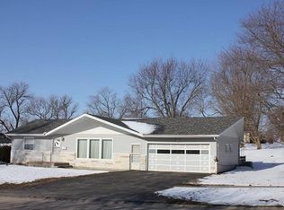 306 S Fillmore St, Mount Ayr, IA 50854