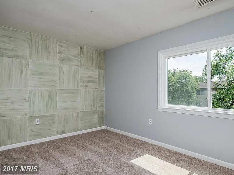 355 Gatewater Ct — Photo 13