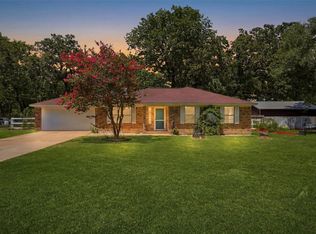 39 Wood Lodge Dr, Huntsville, TX 77320