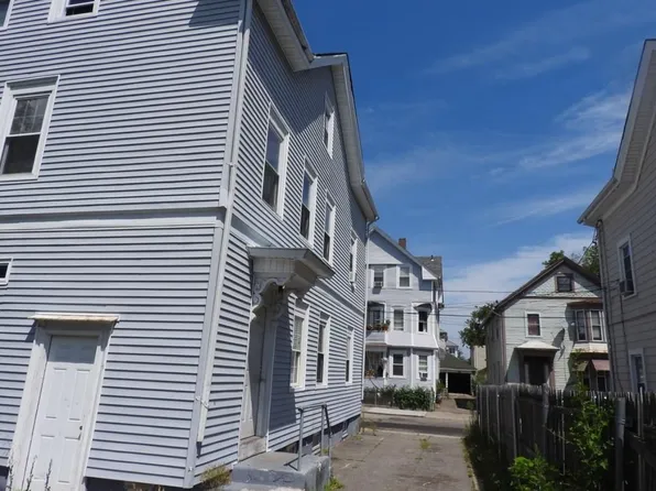 59 Bergen St #1, Providence, RI 02908