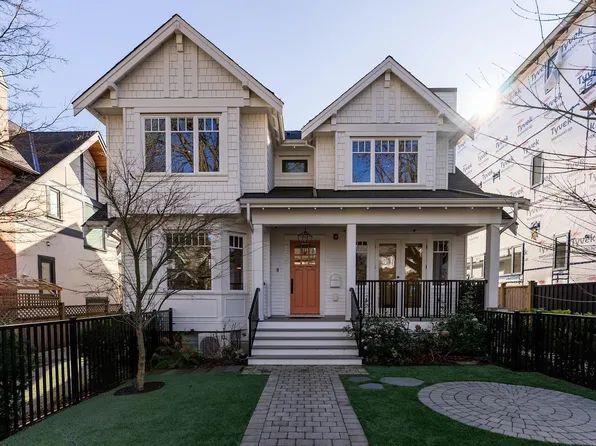 3530 W 43rd Ave, Vancouver, BC V6N 3J9