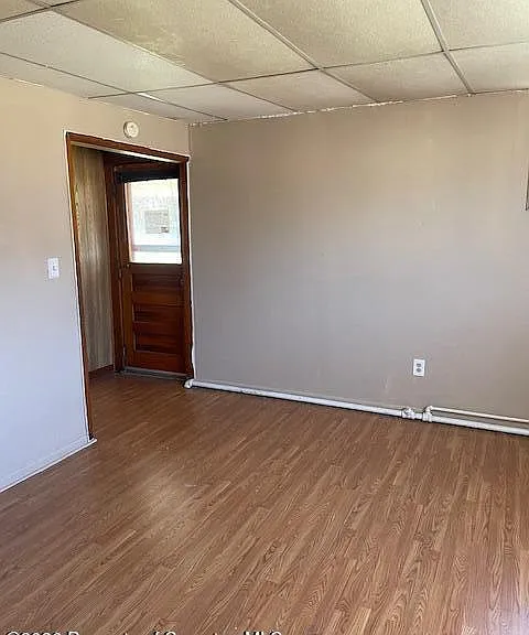 210 Crane St — Photo 9